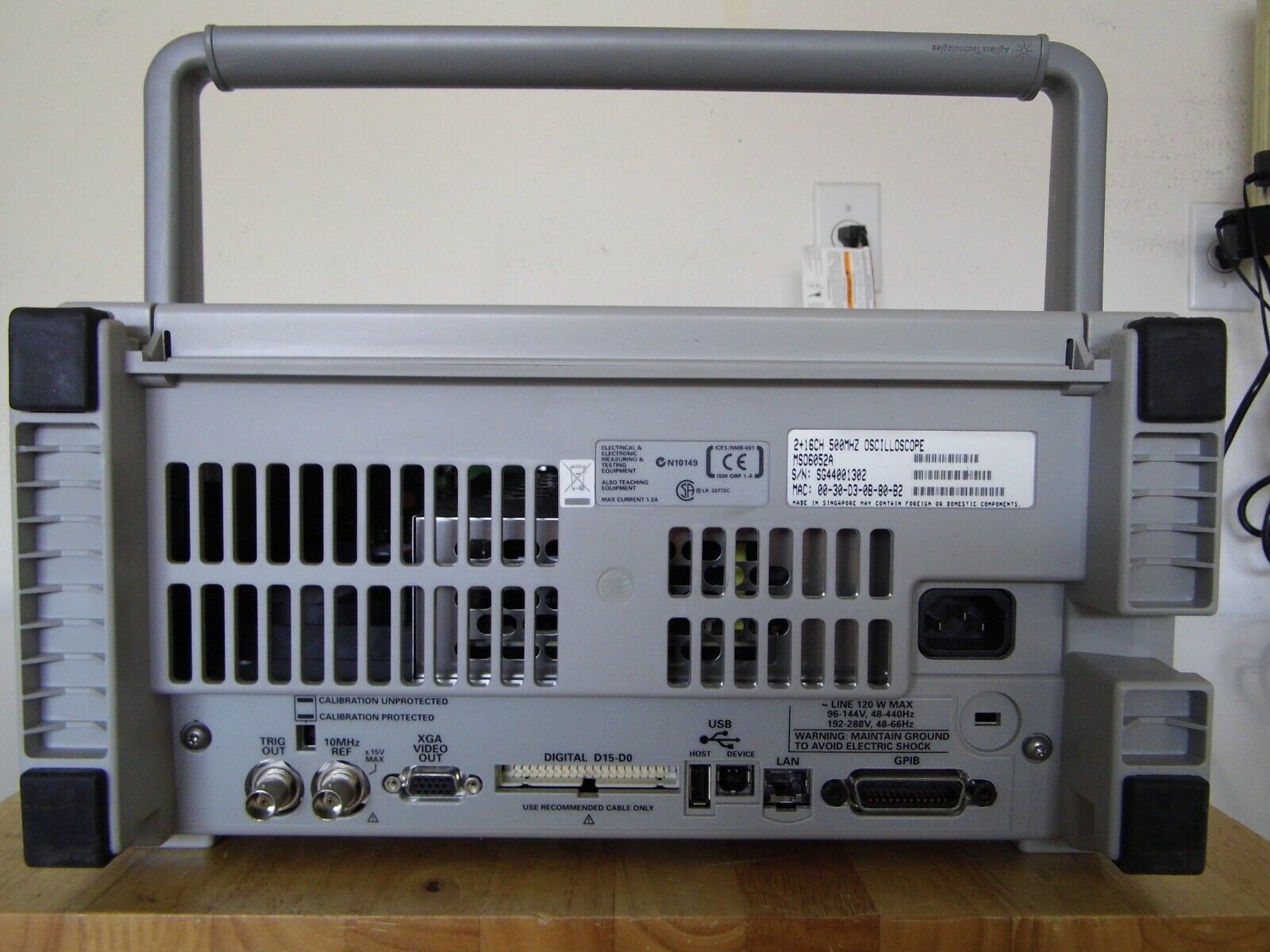 Keysight Agilent MSO6052A 500MHz 4GS/s 2Ch Oscilloscope w/accessories and POD Keysight Agilent MSO6052A 500MHz 4GS/s 2Ch Oscilloscope w/accessories and POD
